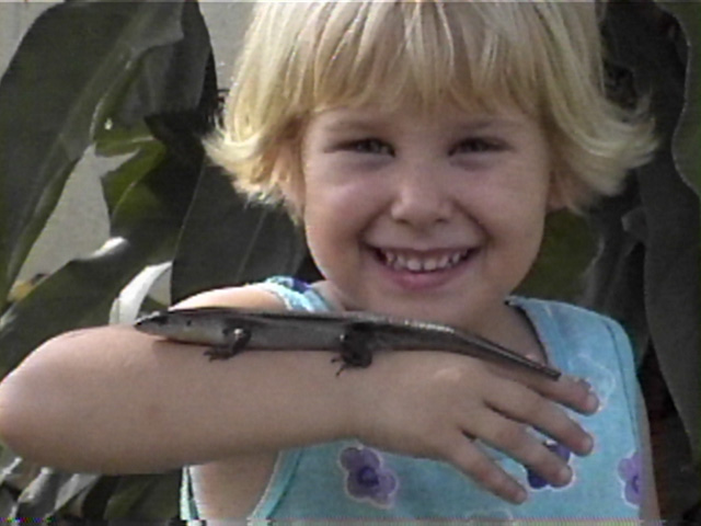 Vivian & Skink.jpg (113890 bytes)